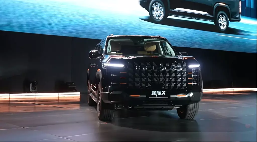 Представлено новое семейство пикапов Maxus Interstellar 2026